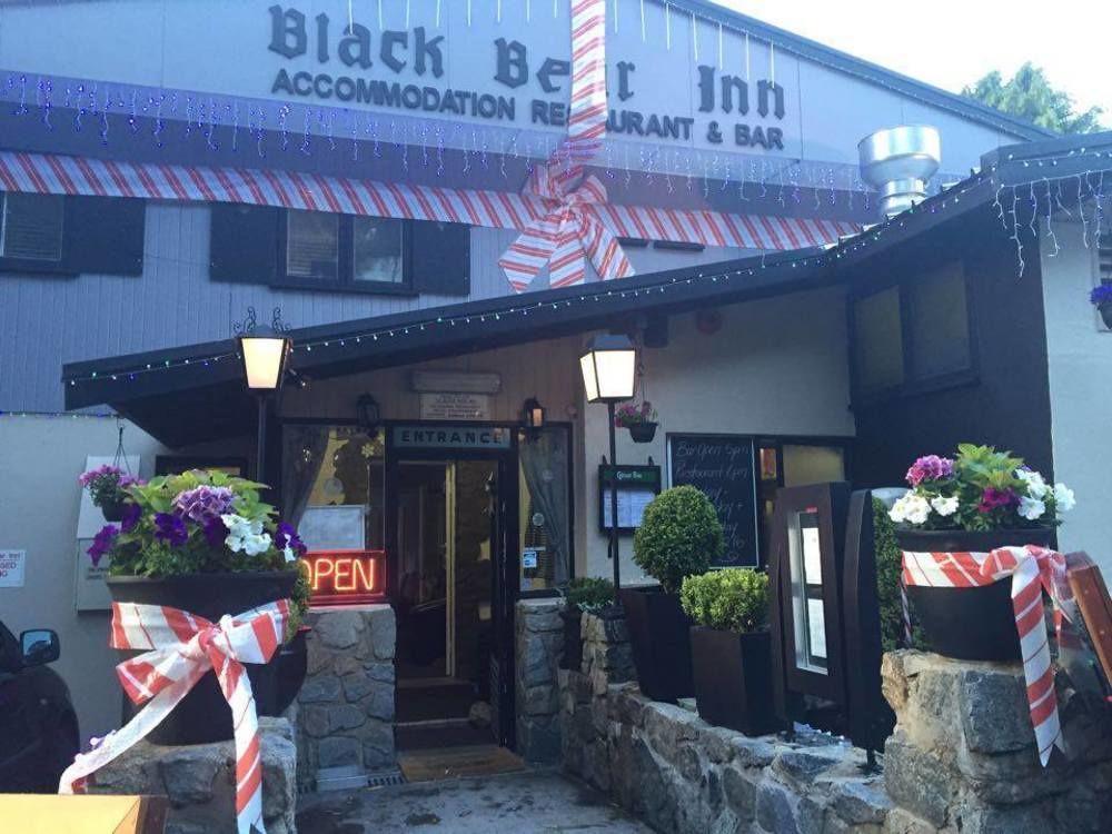 Black Bear Inn Thredbo Exteriör bild